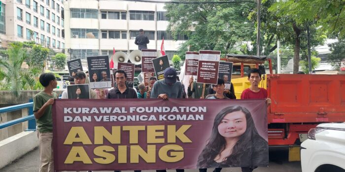 Aksi Ratusan Massa Koman Minta Tertibkan Akun Provokatif Kurawal Foundation & Veronica Koman : Antek Asing, Penghianat Bangsa