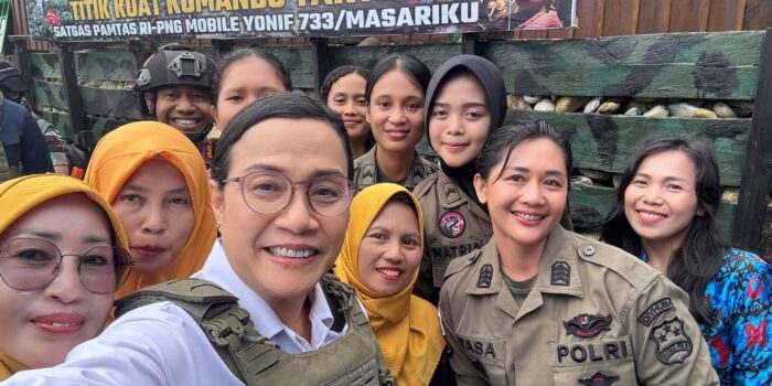 Pengamanan VVIP di Nduga, Polwan Brimob Tampil Profesi dalam Kapabilitas Tinggi
