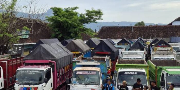 Zero ODOL Perlu Pendekatan Manusiawi, Kata Sopir Truk Wilayah Subang