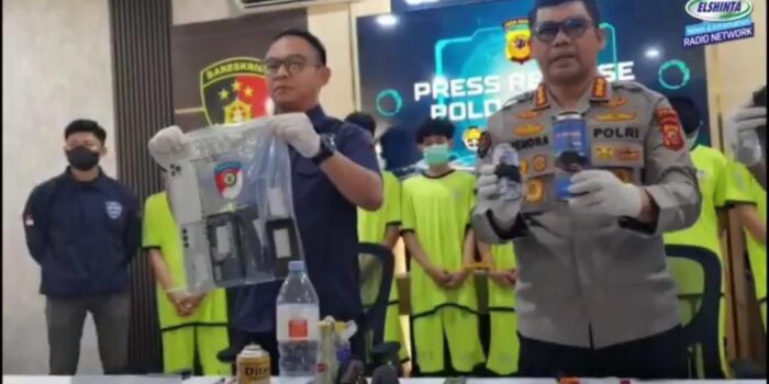 Aksi Live Bakar Bendera di Bandung, 12 Pelaku Diciduk Polisi