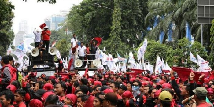 Serikat Pekerja Sampaikan Upah Layak Penting untuk Investor, Pastikan Semua Aksi UM 2026 Sesuai Konstitusi