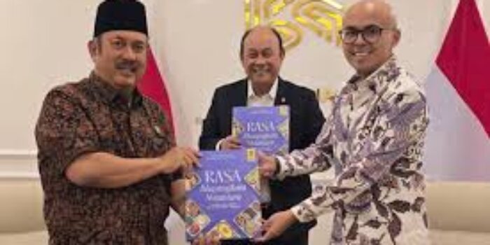 Buku Rasa Bhayangkara Nusantara: Kolaborasi Wakapolri dan Asisten Presiden