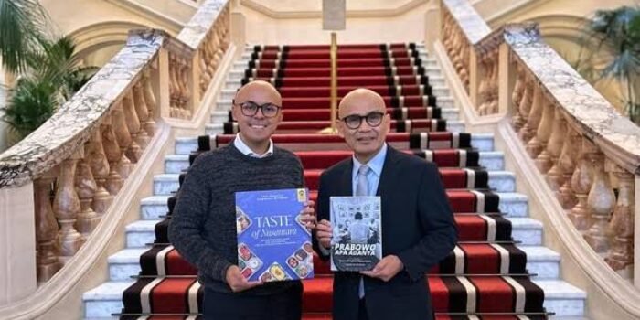 Diplomasi Rasa: Buku Bhayangkara Nusantara Diserahkan ke Dubes Inggris