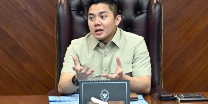 Seskab Teddy : Program Magang Nasional Jadi Jalan Lulusan Baru Raih Gaji hingga Rp6 Juta