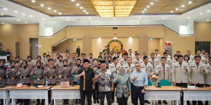 Smart Policing Dibahas dalam Bedah Buku, Pusat Studi Kepolisian Dorong Polri Adaptif